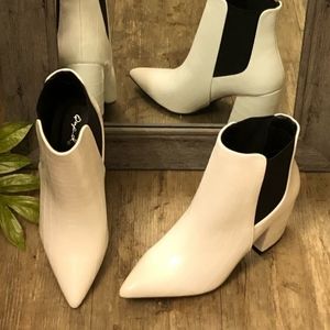 Qupid Trendy Croco Slip On Ankle Boots 7.5